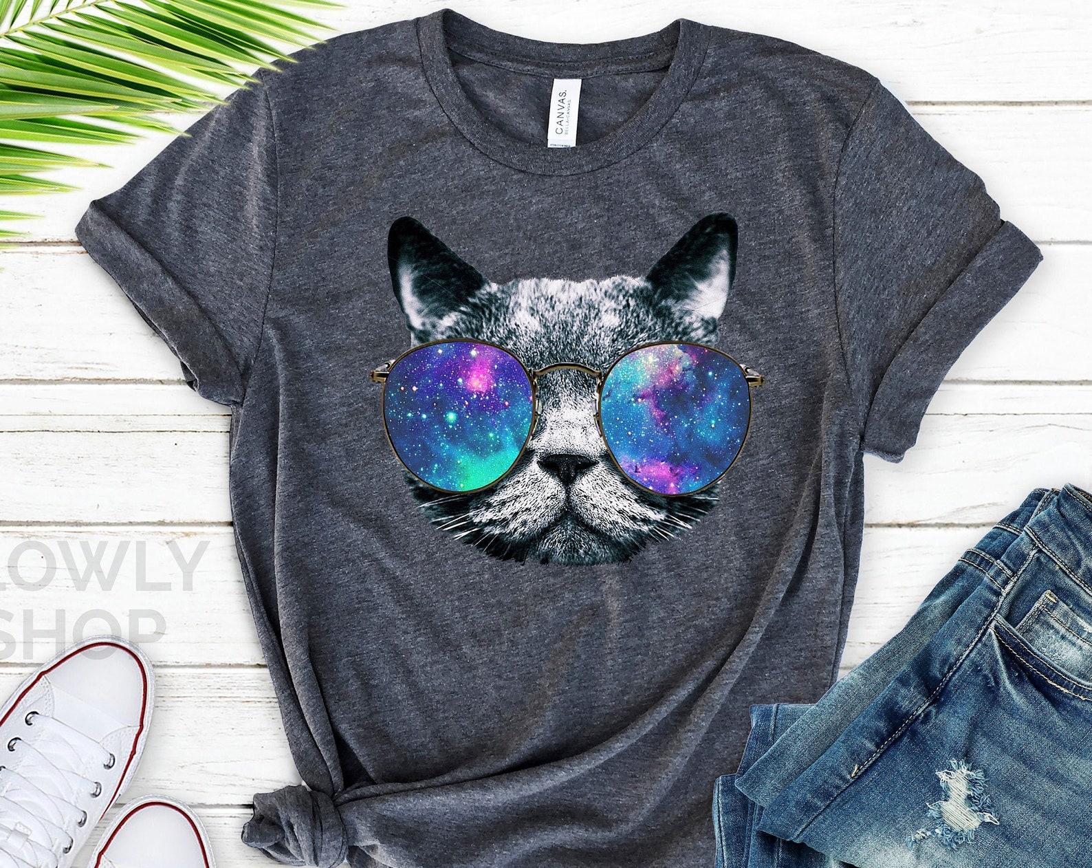 Space Cat Shirt Nasa Space Lovers, Cats In Space, Astronomy, Outer Space, Maine Coon Quirky Cat T-Shirt, Space - Unisex shirts M