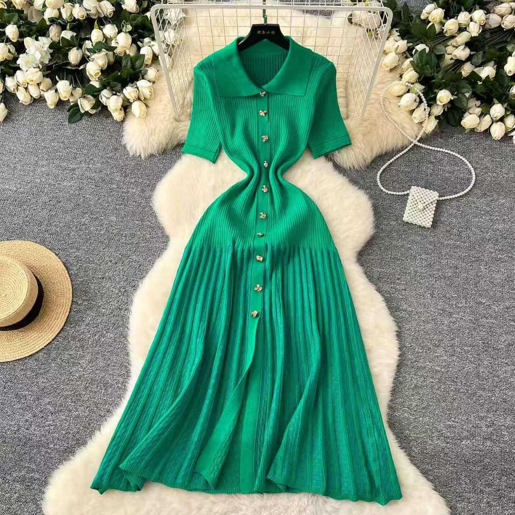 2026 Summer Korean Style Women's Polo Collar Short Sleeve Wool Knit Dress, Waist-Cinching, Slimming Long Dress.