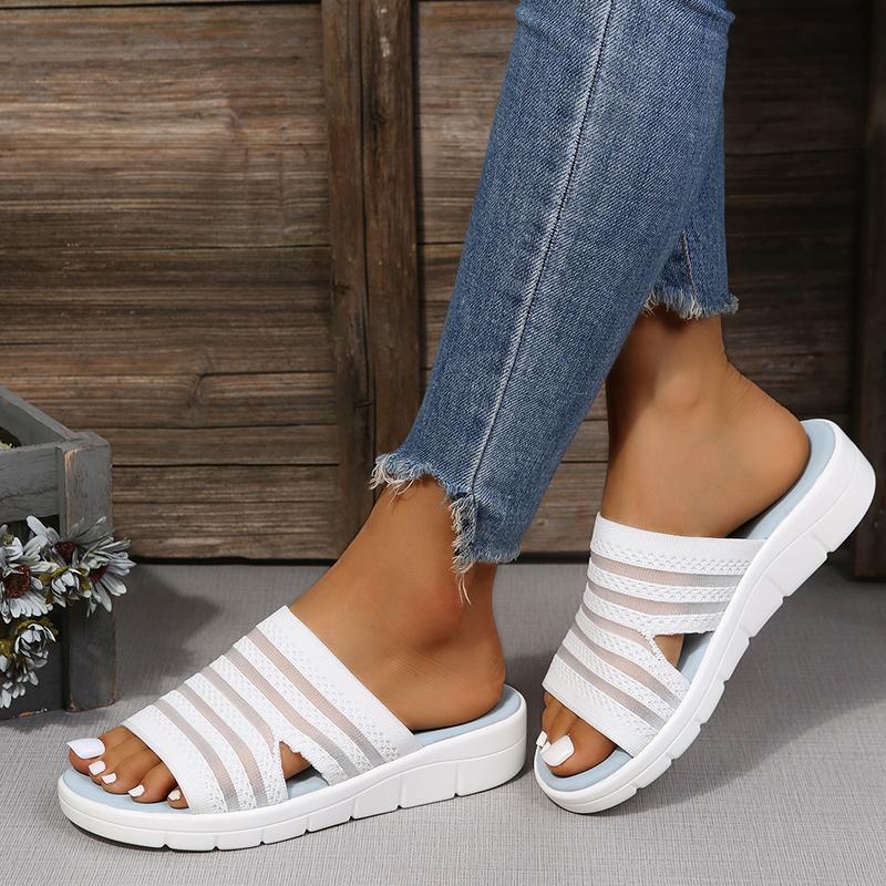 2024 Nové letní dámské pantofle Módní vyřezávané sandály Dámské boty na klínku Boty s otevřenou špičkou Římský styl Ležérní pantofle Dámské