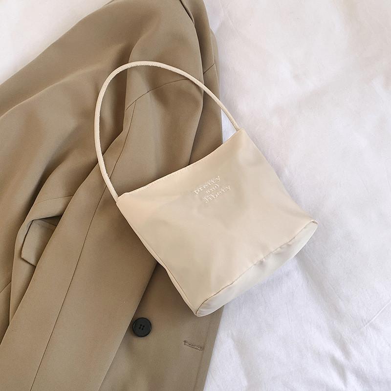 Chic Nylon Bucket Bag For Women Trendy Street Style Handbag With Magnetic Closure