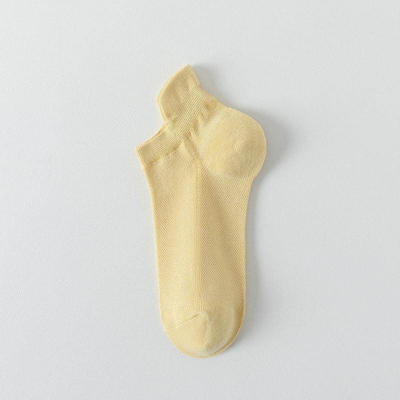 Women's Summer Thin Style Wicking Sweat Shallow Mouth Mesh Breathable Invisible Non Slip Heel Socks