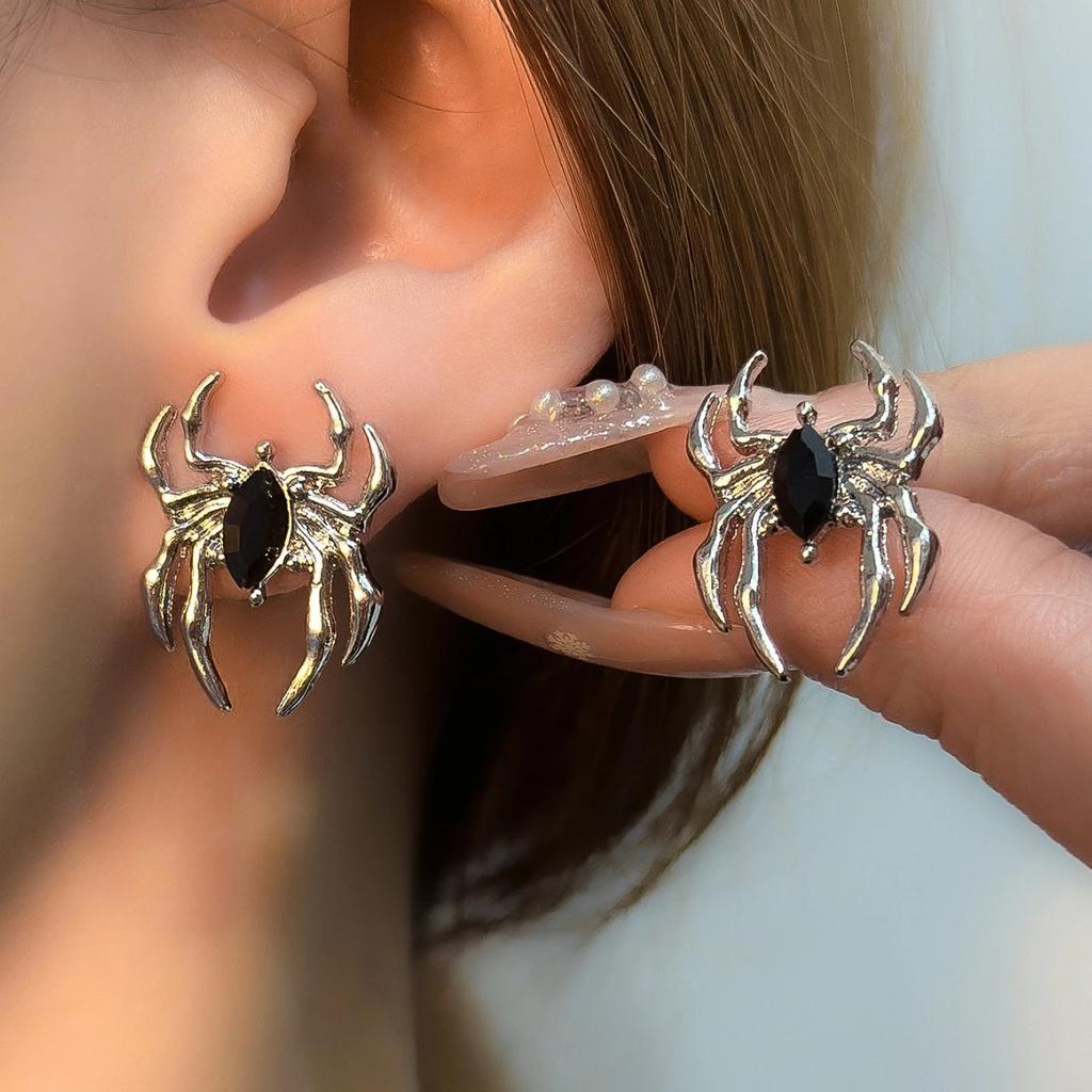 Punk Edelstahl Spinnen Ohrstecker Schwarze Ohrringe für Männer und Frauen Vintage Hip Hop Rock Piercing Ohrschmuck