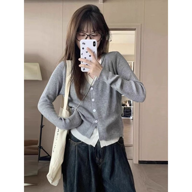 

Early Spring Style Long Sleeves Tops Stylish Niche Style Fake Two-Piece Black XL [Recommendation 115/65.00kg]]