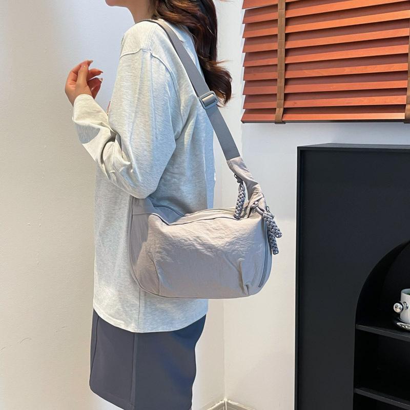 Spersonalizowana torba na jedno ramię do codziennego użytku dla kobiet Prosta torba crossbody w kształcie pierożka