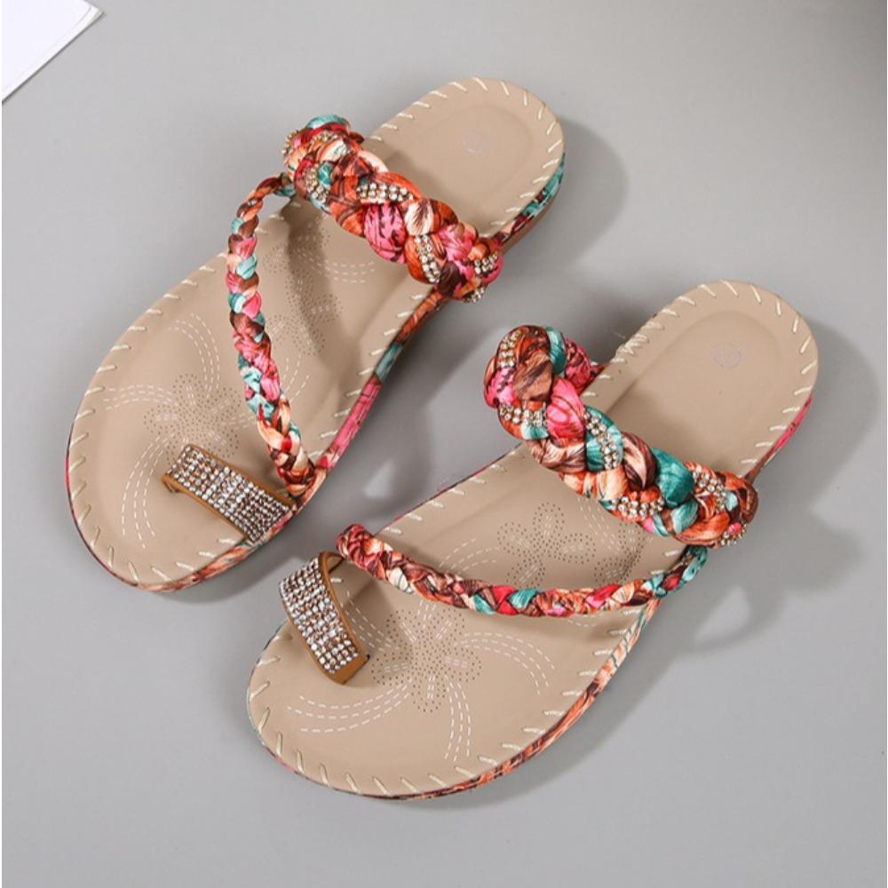 Fashion Slippers for Women's 2025 New Low Heel Fashion Wood Bead Water Diamond Slippers Slope Heel Comfortable Large Sandals for Women