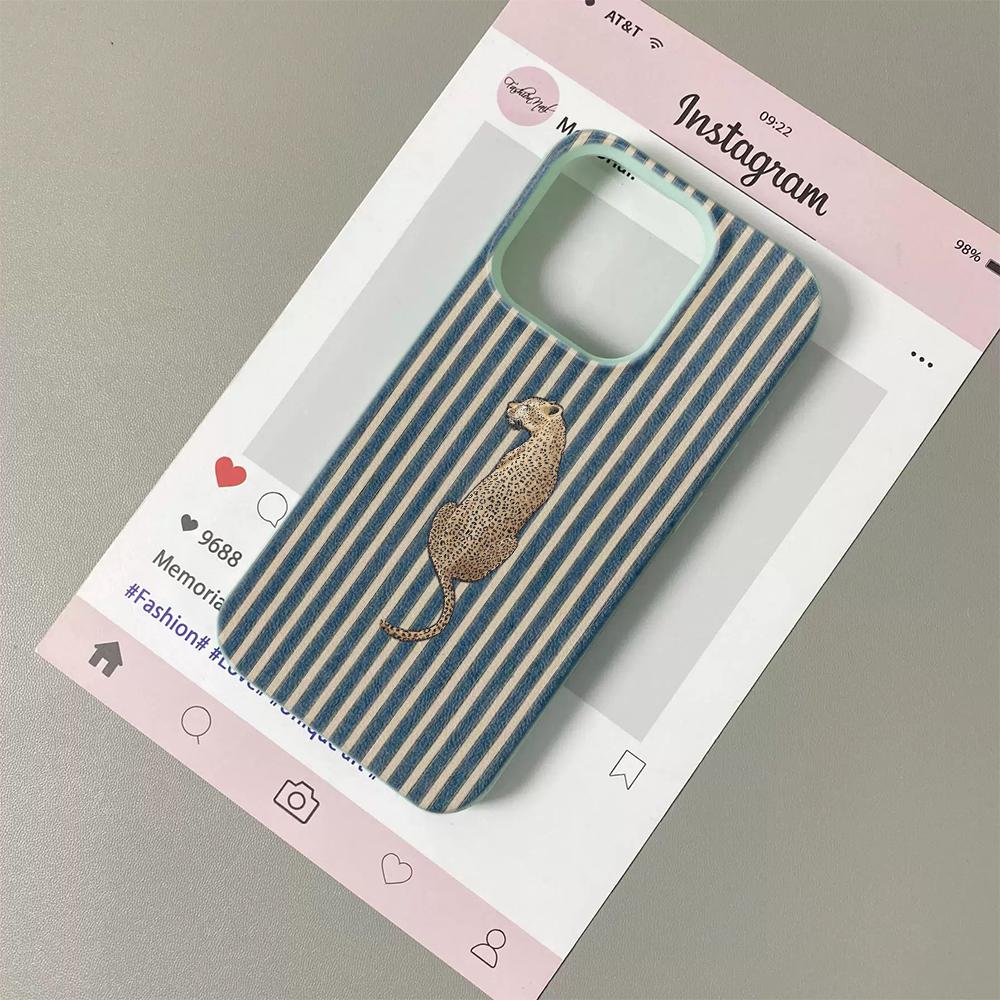 Striped Cheetah Phone Case Suitable For IPhone 17 Pro Max Air 16 15 Plus 14 13 12 11 Case Cover Funda For IPhone 16 15 14 Plus