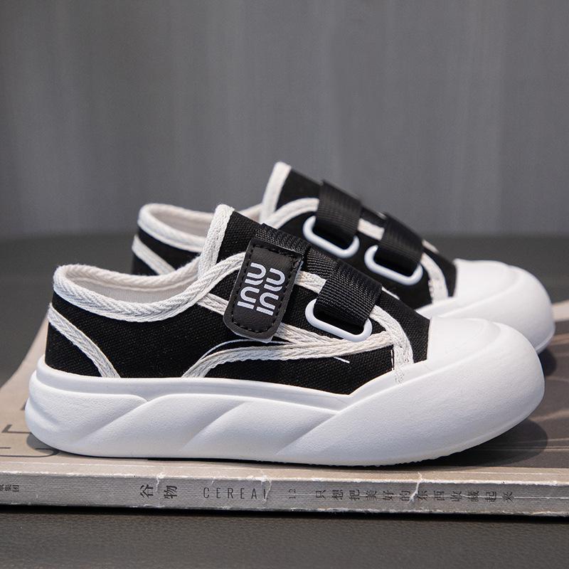 Children's canvas shoes 2025 summer new trend boys' student shoes girls' low-top one-pedal children's shoes