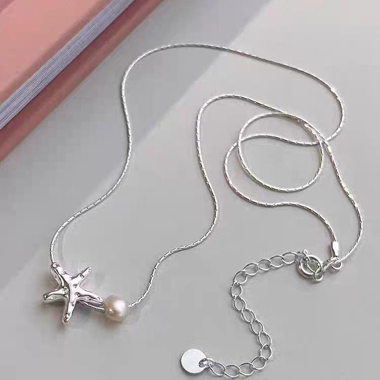 Elegant Sea Star Pearl Necklace - Women's Versatile Silver Clavicle Chain Choker with High-End Luxury Feel