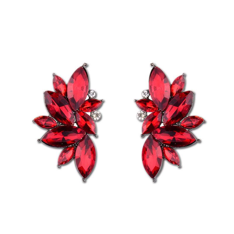 Fashion exaggerated and generous, women s trend personalized alloy diamond-encrusted multi-layer stud earrings красный