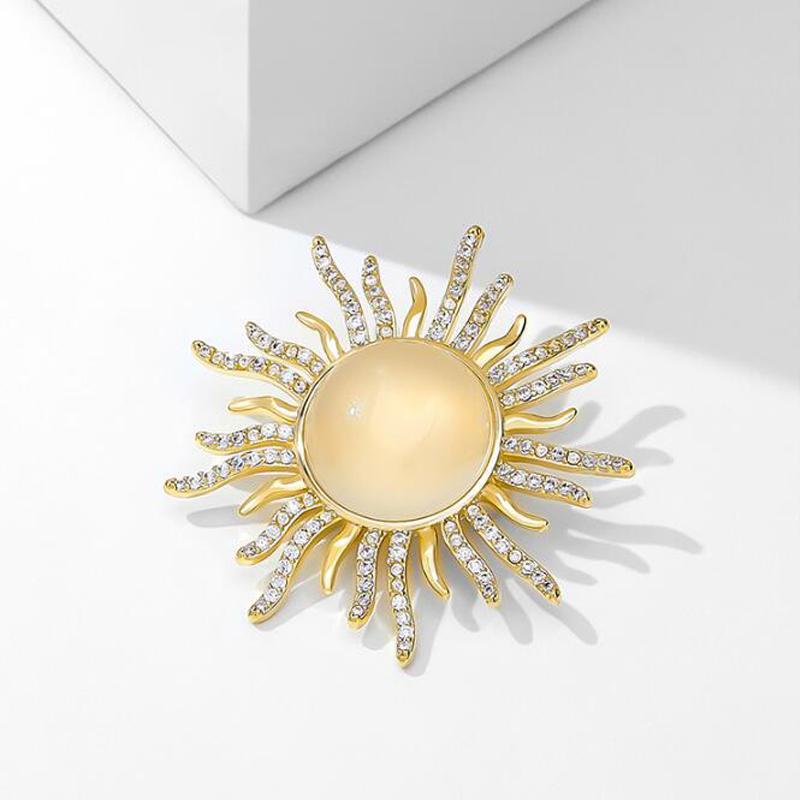 Delicate Elegant Zircon Sun Brooch Pin Fashion Zircon Sun Brooch for Women Suit Sweater Scarf Clothing Accessories