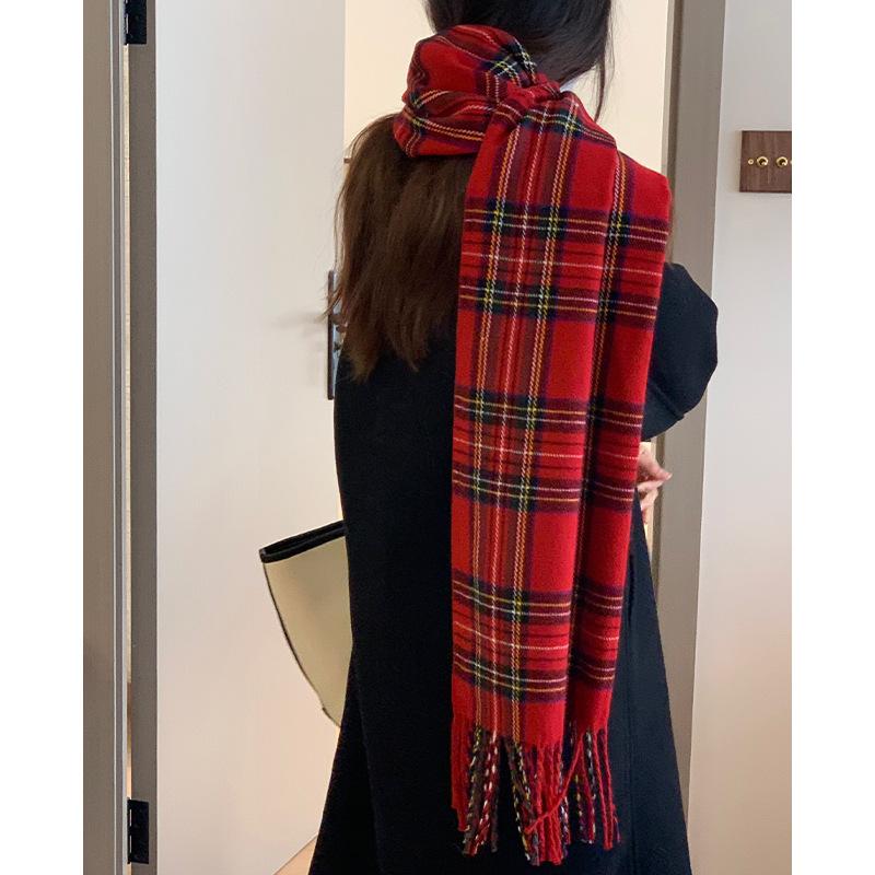Red Atmosphere Scarf Women Winter New Year Gifts Korean Version of Classic Plaid Student Couple Warm Scarf Tide