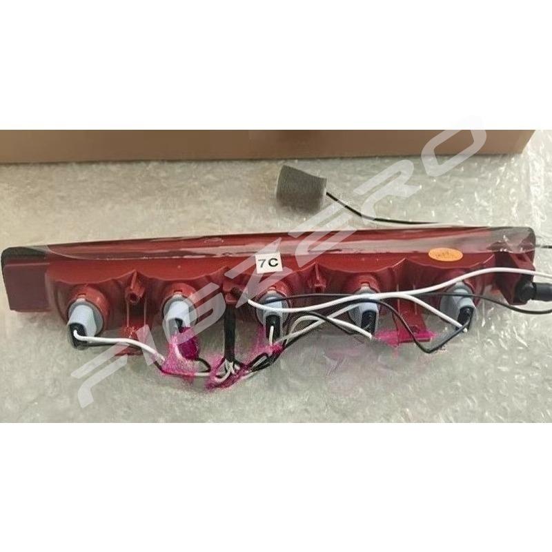 High Mounted Brake Light Assembly Rear Roof Taillight Parking Lamp for Chevrolet Captiva 2008 2009 2010 2011 2012-2017