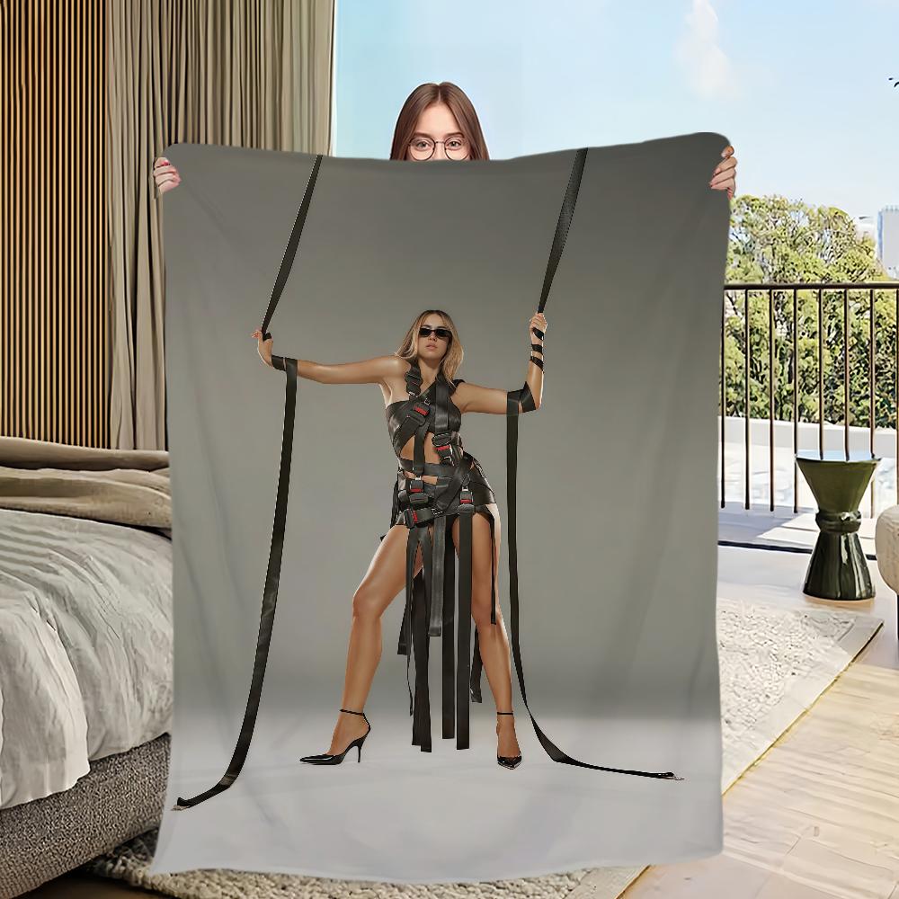 T-Tate McRae So Close to What Blanket Flannel warm comfort soft plush blanket For Picnic Beds Sofas Homes And Bedrooms