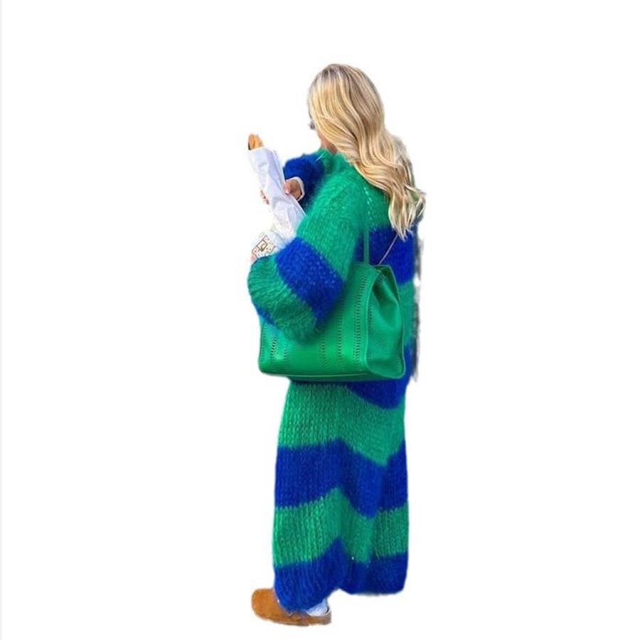2026 Herbst Kontrast Streifen Fauler Stil Langer Pullover Mantel (Modell HY062)