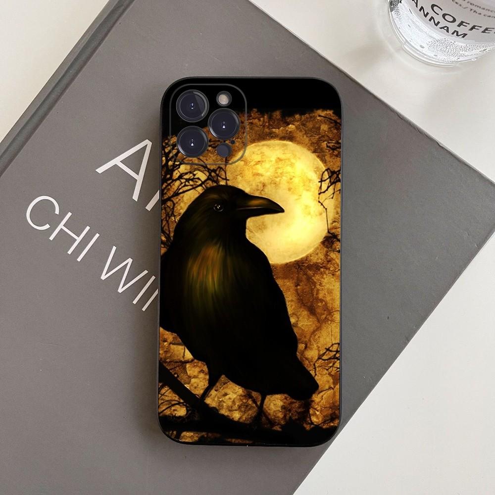 Raven Pattern Phone Case For iPhone 15 14 11 12 13 Mini Pro XS Max Cover 6 7 8 Plus X XR SE 2020 Funda Shell