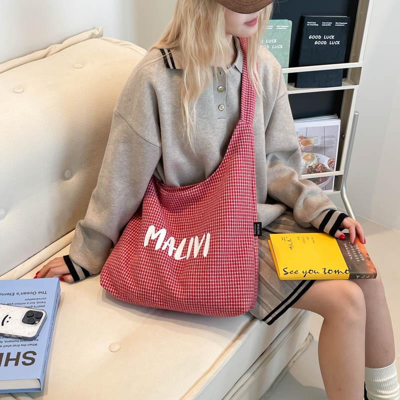 Retro large-capacity shoulder bag women's trend fashion new college student tote bag college style plaid tote bag