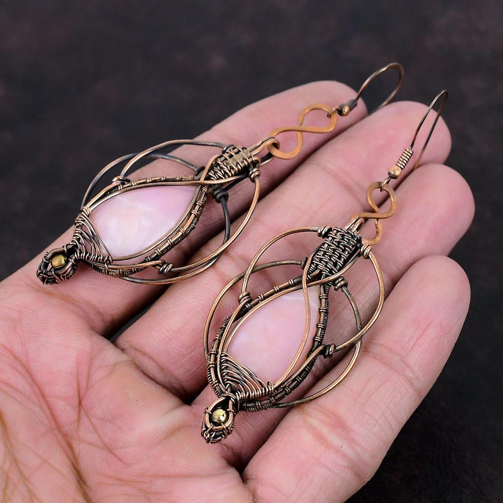 Cercei cu opal roz, înfășurați din sârmă de cupru, bijuterii lucrate manual cu pietre prețioase, cercei suspendați foarte frumoși, cadou pentru mama, bijuterii înfășurate din sârmă de cupru