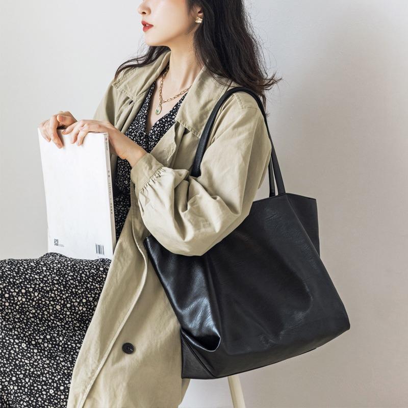 Soft leather texture bag women's large-capacity new messenger bag female versatile student tote shoulder