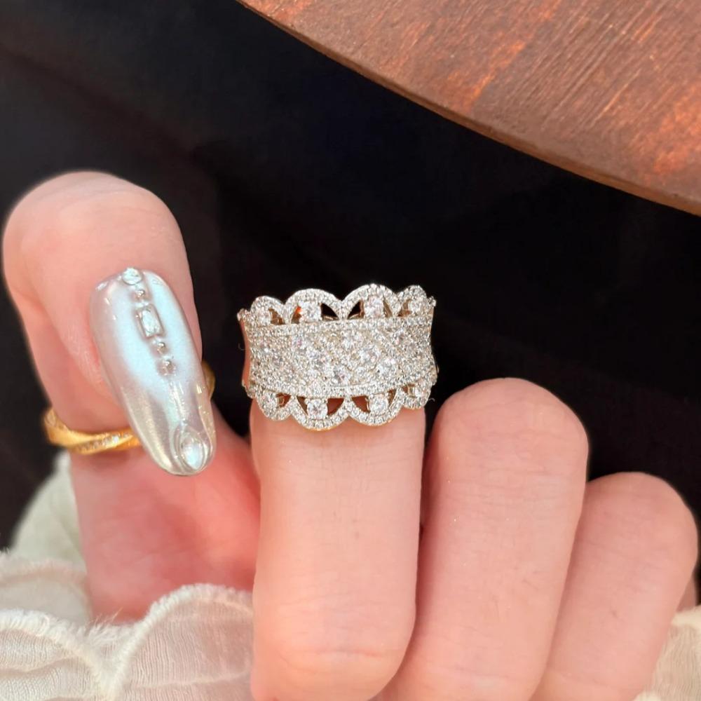 

Vintage Lace Embroidery Open Ring Elegant Princess Diamond Ring for Women Luxurious Antique Jewelry adjustable opening