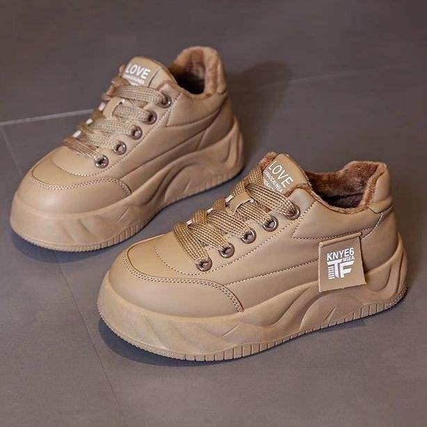 

2025 winter velvet cotton shoes new Korean version ins female students heightened platform casual sports board shoes tide 88 early auction and early delivery *