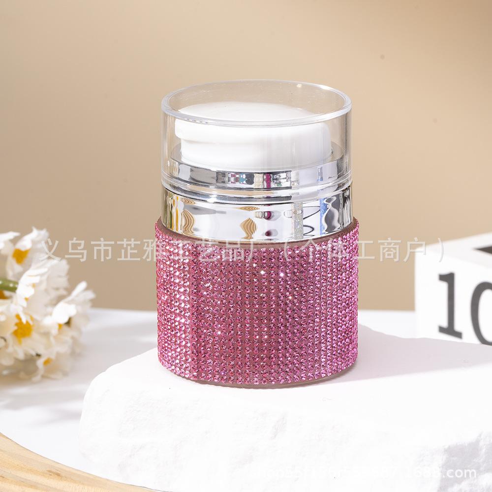 

Diamond-encrusted high-grade vacuum cream bottle Cosmetics sub-bottling Travel portable press type