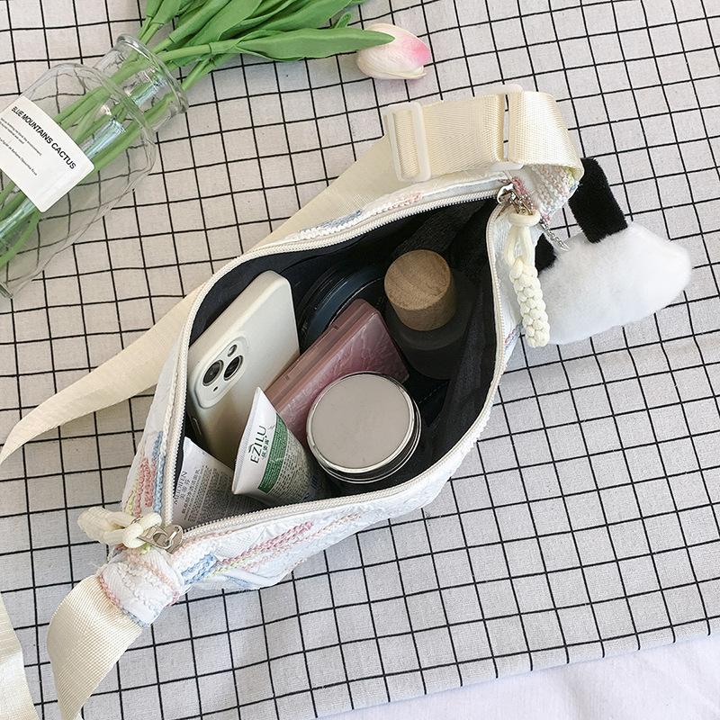 New Foreign Style Commuting Texture Nylon Cloth Dumpling Bag Simple Temperament Fashionable Shoulder Messenger Bag