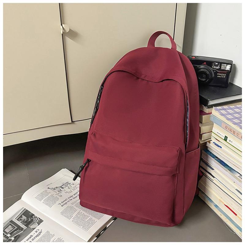 The new schoolbag is high-value, fresh and sweet backpack, couple light travel, spring outing, large-capacity backpack.