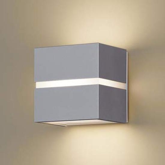 

Panasonic Porch LightBack Door Light Directly Mounted on the Wall Light Bulb ColorDiffusedRainproof Type 40 Silver Metallic LGW80361LE1