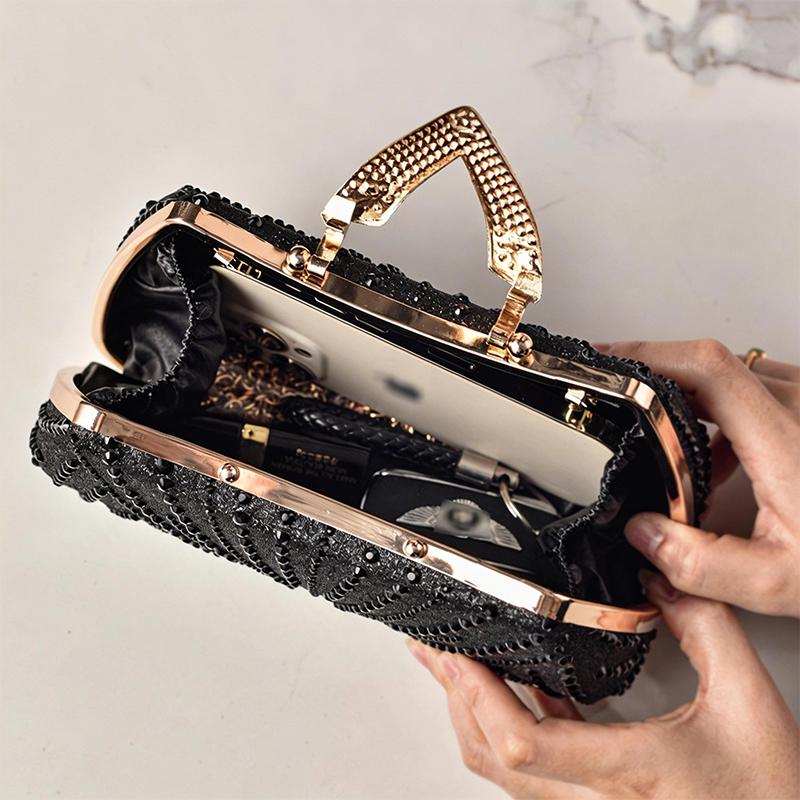 Diamond Silver Shoulder Bags for Women Wedding Inspired Designer Handbags 2026 Luxury Quality V Hasp Rhinestone Crossbody Bags