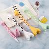 2 vnt. Žirafos formos gelinis rašiklis Mielas animacinių filmukų gyvūno rašiklis Kūrybingas pagrindo dizainas Mokyklos mokiniams, vakarėliams, biurui