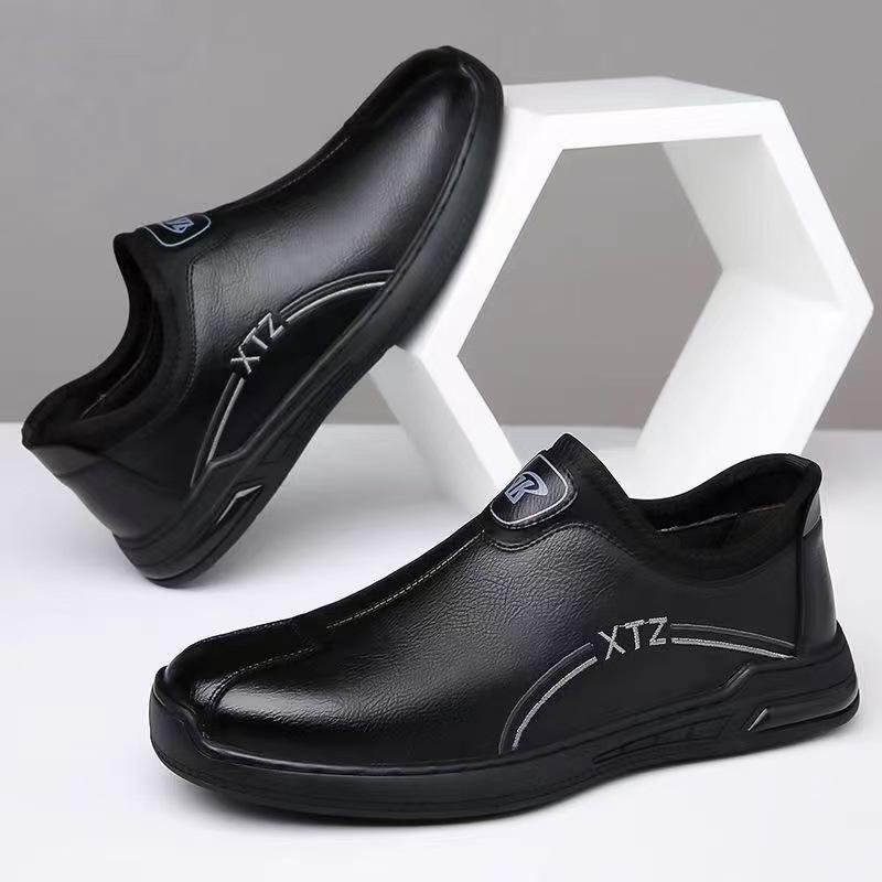 Business Soft Leather Soft Sole Non-slip Men's Shoes Dad Breathable Pedals Chinese and Elderly Casual Comfortable Men's Shoes Leather Shoes