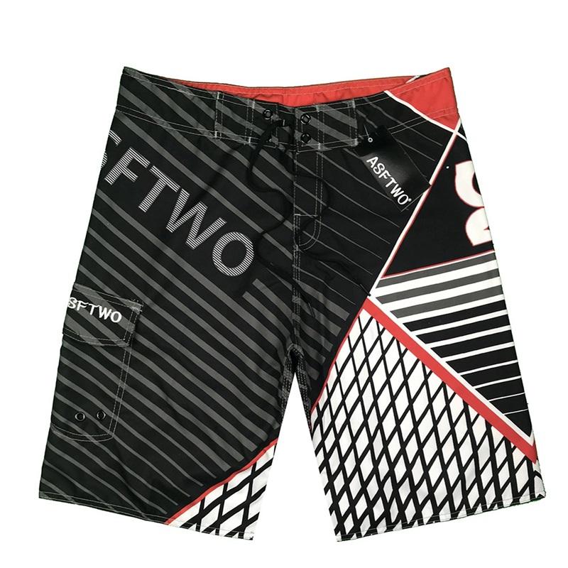 Fitness Sport Übergröße Hose Herren Fünf-Punkt Pfirsichleder Fleece Surfen Schnelltrocknend Coole Farbe Strandhose