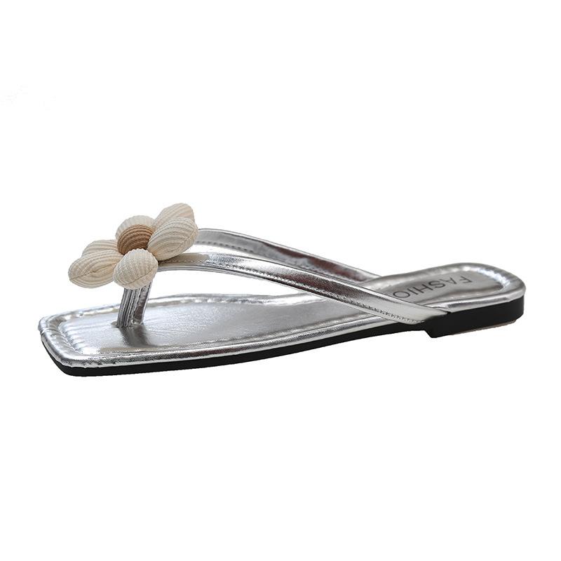 Sweet flower flip-flops women's summer wear new with skirt pinched feet beach cool slippers