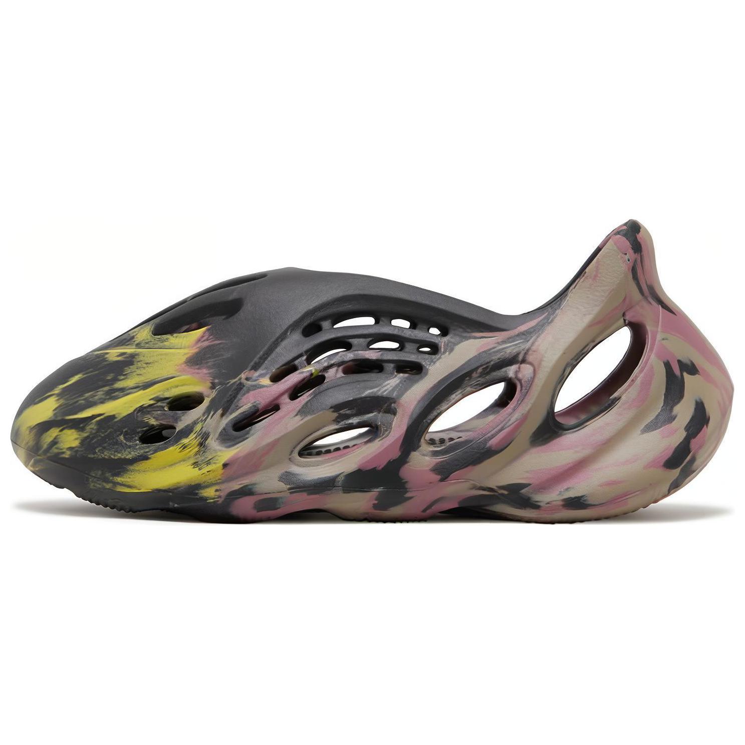 

Новые Adidas Originals Yeezy Foam Rnr Mx Carbon IG9562 37