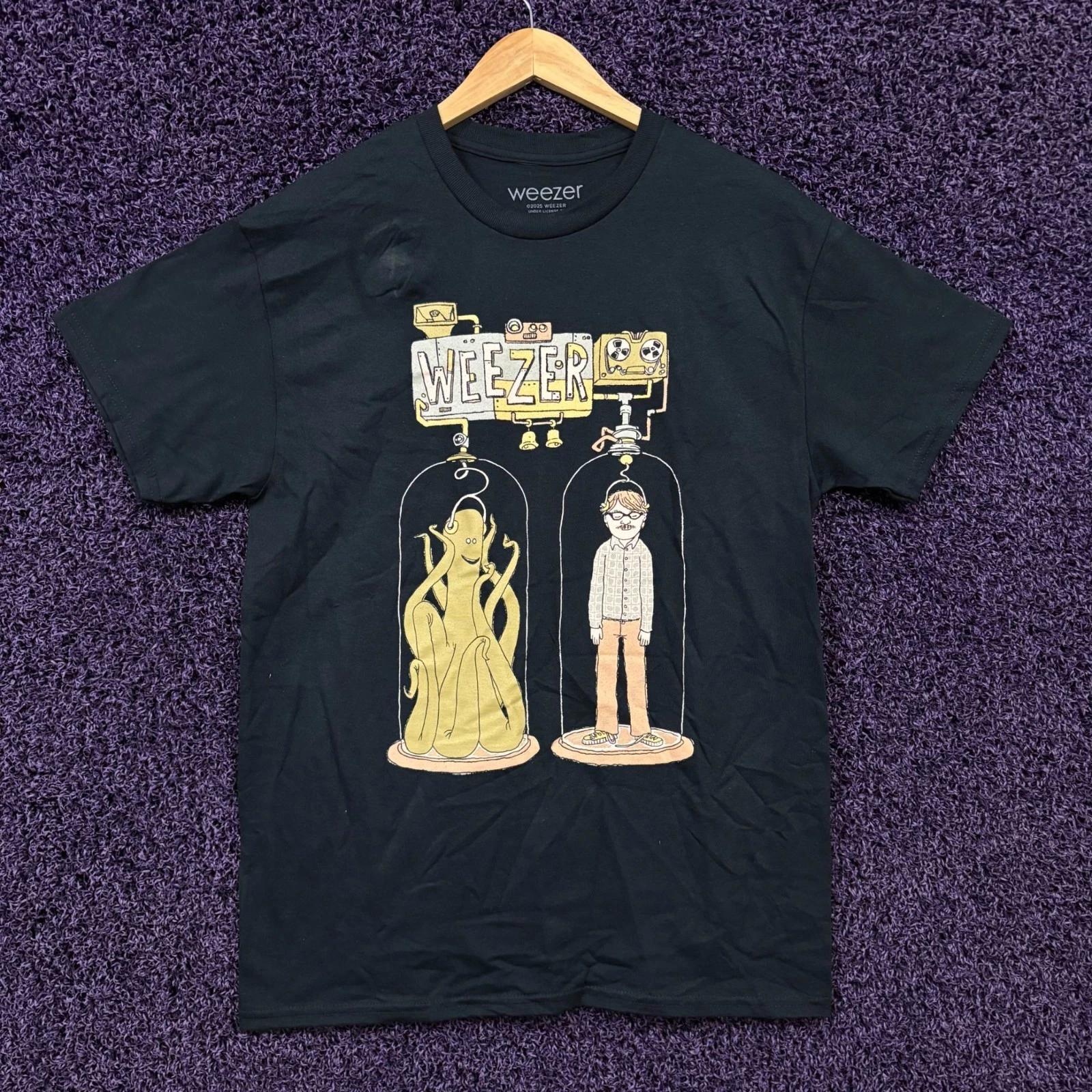 Weezer T-Shirt Size Medium 4XL