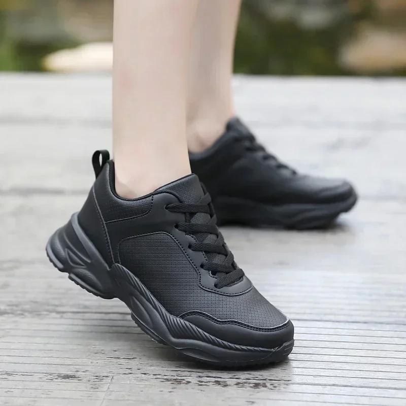 Thick Bottom Non-Slip Jogging Shoes Ladies High Quality Sports Leather Waterproof Running Shoes Women Fitness Casual Sneakers