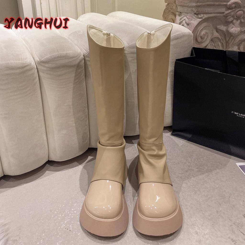 Autumn and Winter New Round Head Fashion Flanging Thick Soled Boots Fashion Personality Versatile Large Shoes Chaussure Femme