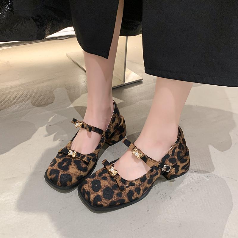 Fashion French Versatile Mary Jane Shoes Women's Spring 2025 New Coarse Heel Match Skirts Small Shoes Japanese Style Single Shoe