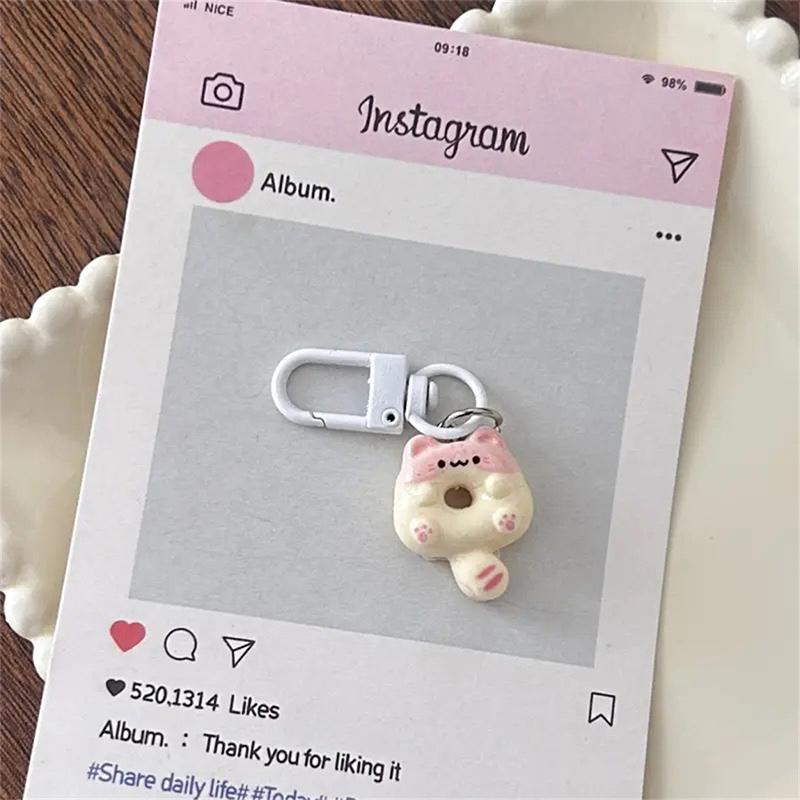 Kawaii Kreslený Novinka Kočka Donut Klíčenka Roztomilý Kreativní Přívěsek na Klíče Zábavné Doplňky pro Dekoraci Batohu Dárky