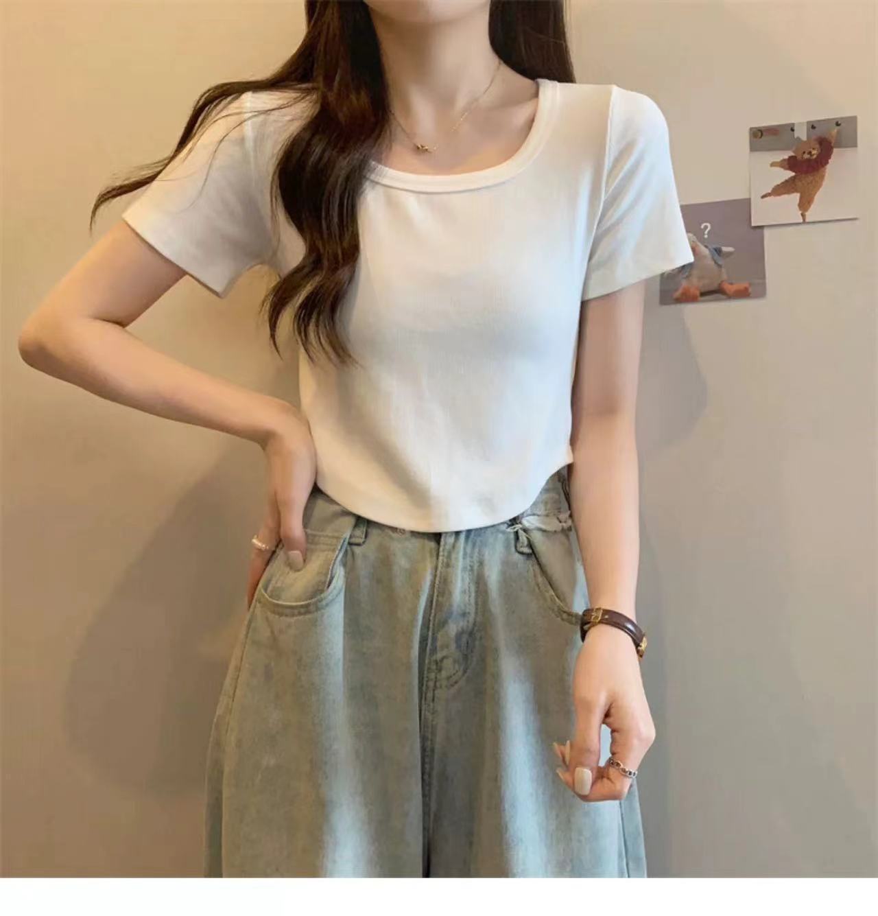 

French square collar curved hem short-sleeved T-shirt women s summer new solid color slim-fitting versatile niche top tide S белый