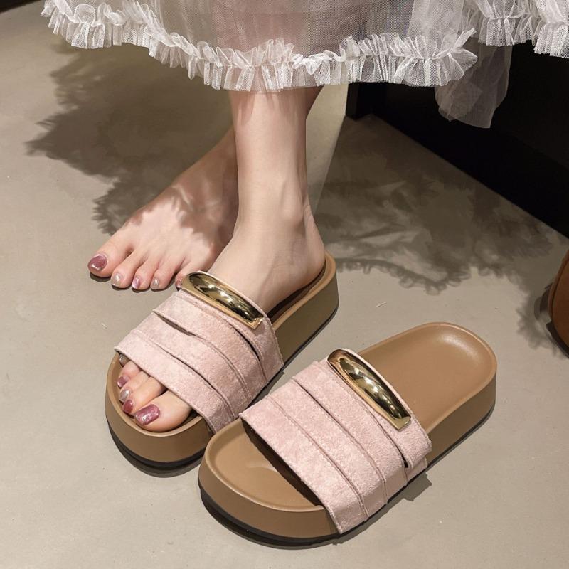 Cool Slippers Women's Summer Wear New Thick-soled Casual Fashion Seaside Beach Sandals One-word Drag