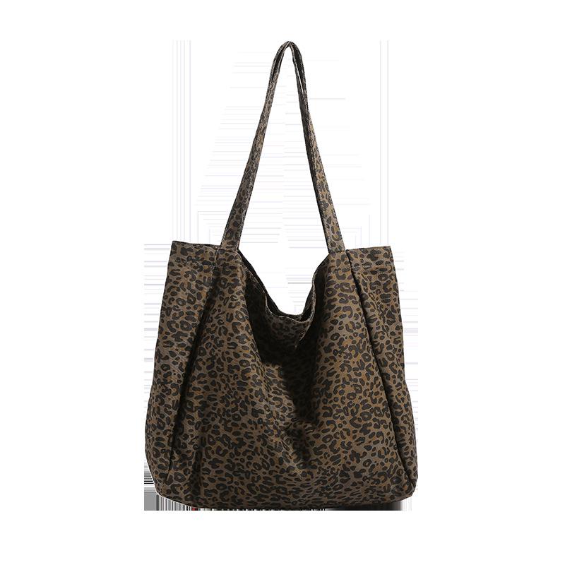 

Korean blogger with the same leopard print shoulder bag Han Suxi with the same shopping bag canvas bag women s large-capacity lightweight cloth bag 35*15*35 коричневый
