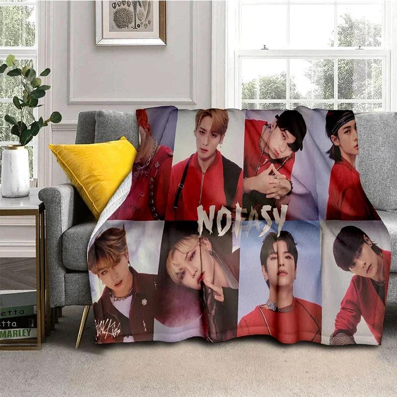 Korea Kpop Stray Kids 3D Singer Soft Flannel Blanket for Beds Bedroom Sofa Picnic,Throw Blanket for Cover Outdoors Leisure Gift