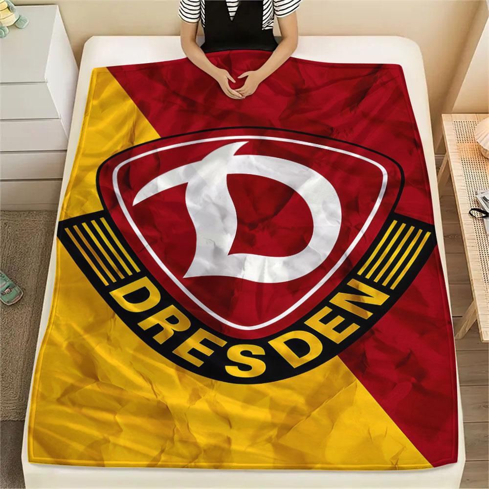 1 Stück Dynamo Dresden gemusterte Flanelldecke für alle Jahreszeiten geeignet für Heimdekoration Wärme und Komfort Geschenke Feiertagsgeschenk