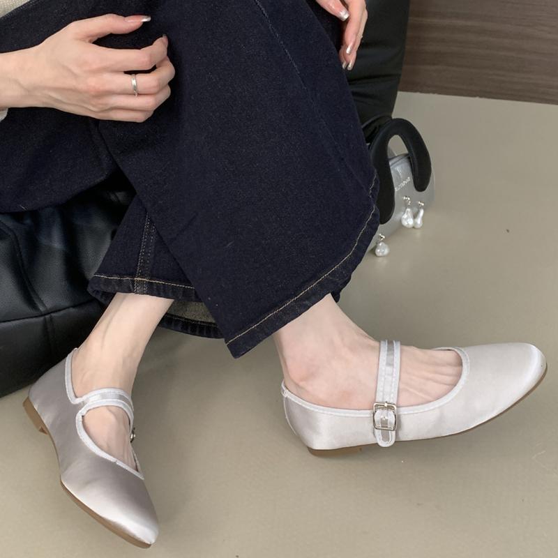 Comfort Satin Soft Sole Ladies Mary Jane Shoes Fashion Round Toe Shallow Women Flats Elegant Buckle Prom Designer Ballet Shoes