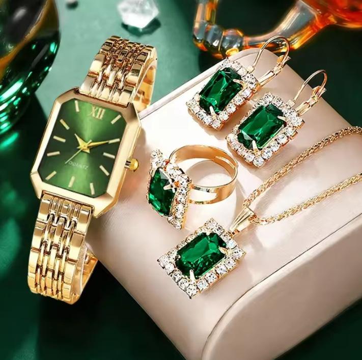 Roman Literal Steel Belt Watch Female Gypsy Temperament Business Quartz Watch Hip-Hop Wind Full Diamond Bracelet Set