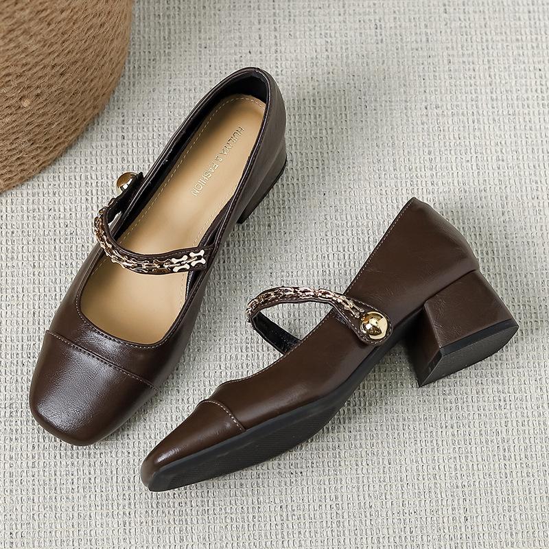 

Туфли Мэри Джейн с квадратным носком женские 2025 новая расцветка ремешок с одной пряжкой на толстом каблуке маленький аромат универсальные W911-16 40 коричневый