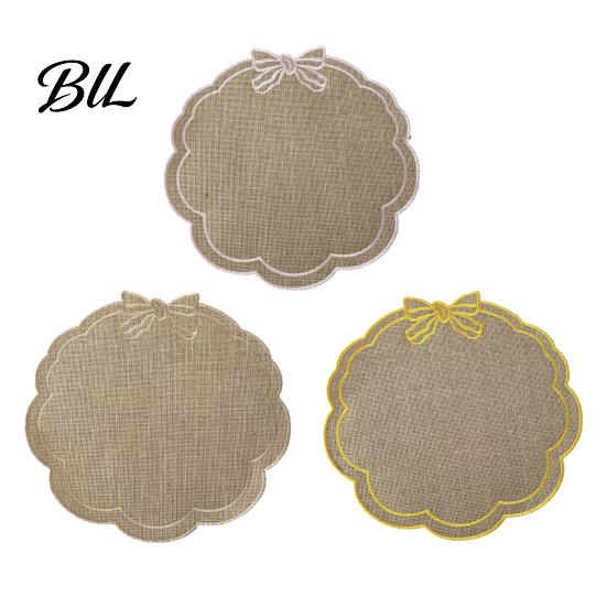 Anti-oil Stain Placemat with Petal Shape And Bow Embroidery Table Mat Round Afternoon Tea Heat Insulation Non-Slip Oil Resistant for Dining