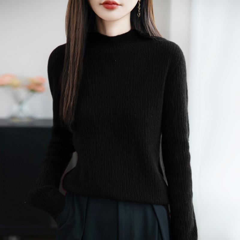 Long-sleeved Pullover Sweater for Women, Fitted and Slimming, with A Semi-high Collar, Knitted Base Layer Top