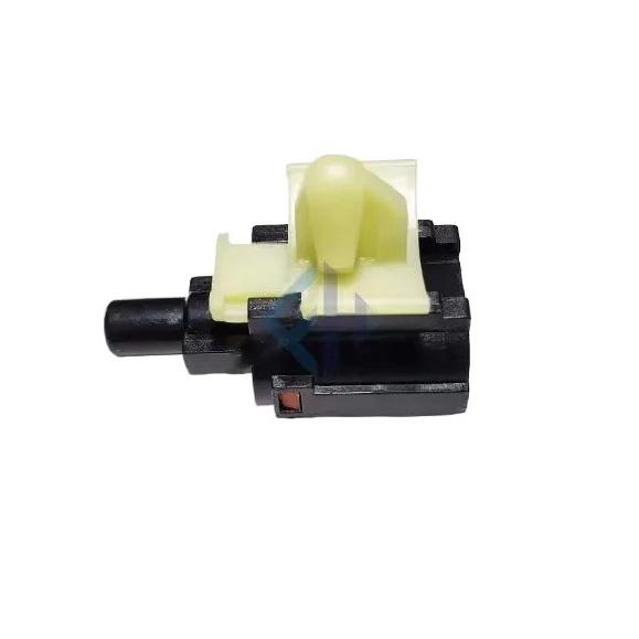 

For 2002-2008 Kia Sorento External Ambient Temperature Sensor AMB Air Quality Sensor 969853E060 96985-3E060 969853E260 96985